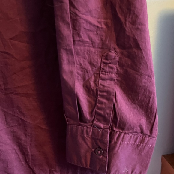 Old Navy 100% Cotton Boyfriend Shirt, Latge, Burgundy - Picture 3 of 7